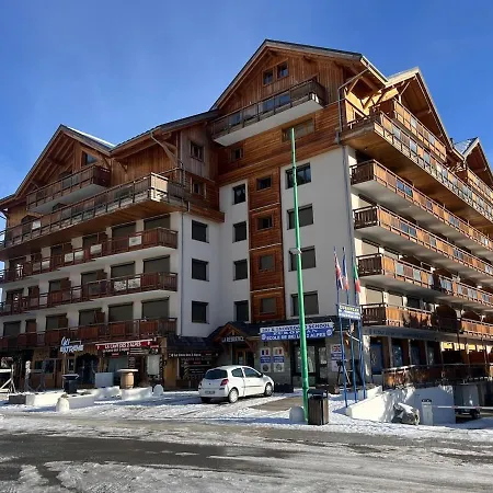 6 Personnes Pied Des Pistes