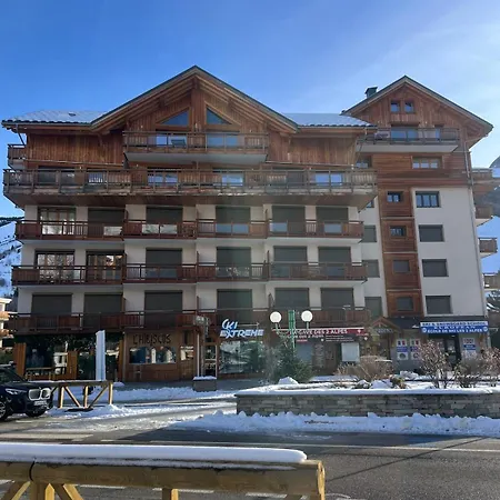 6 Personnes Pied Des Pistes